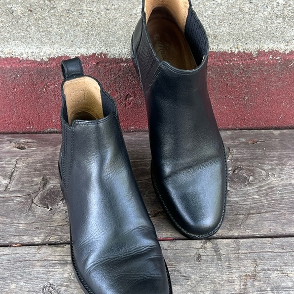 Madewell The Ainsley Chelsea Boot - Picture 7 of 12
